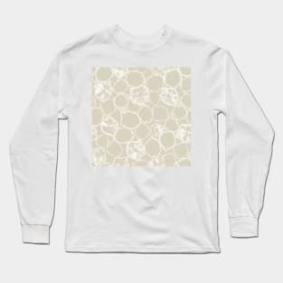 tie dye - shibori kumo and arashi white texture over beige Long Sleeve T-Shirt